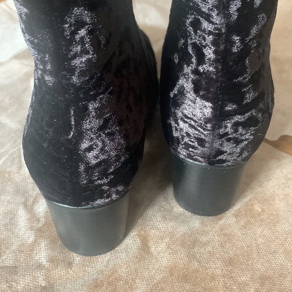 Intentionally blank hype black velvet boots 8 - Picture 6 of 7